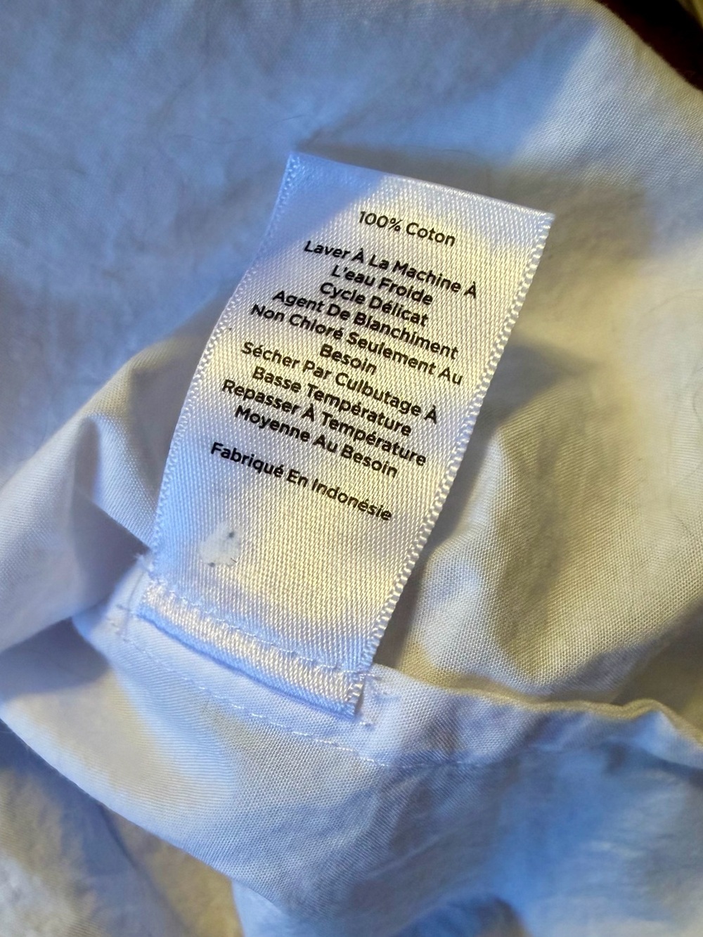 Classic Women’s White Button down blouse, from Talbot’s size Medium petite - Picture 4 of 9